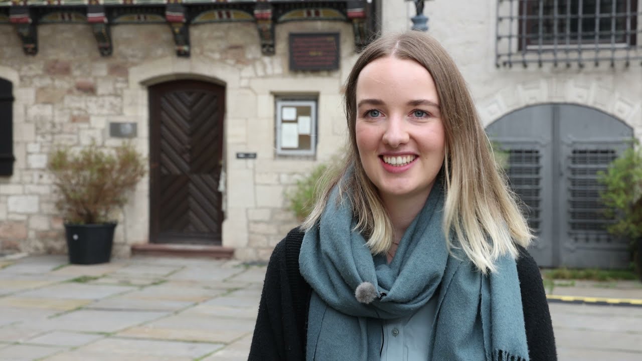 Wie sieht die Arbeit einer Wahlhelferin oder eines Wahlhelfer aus?