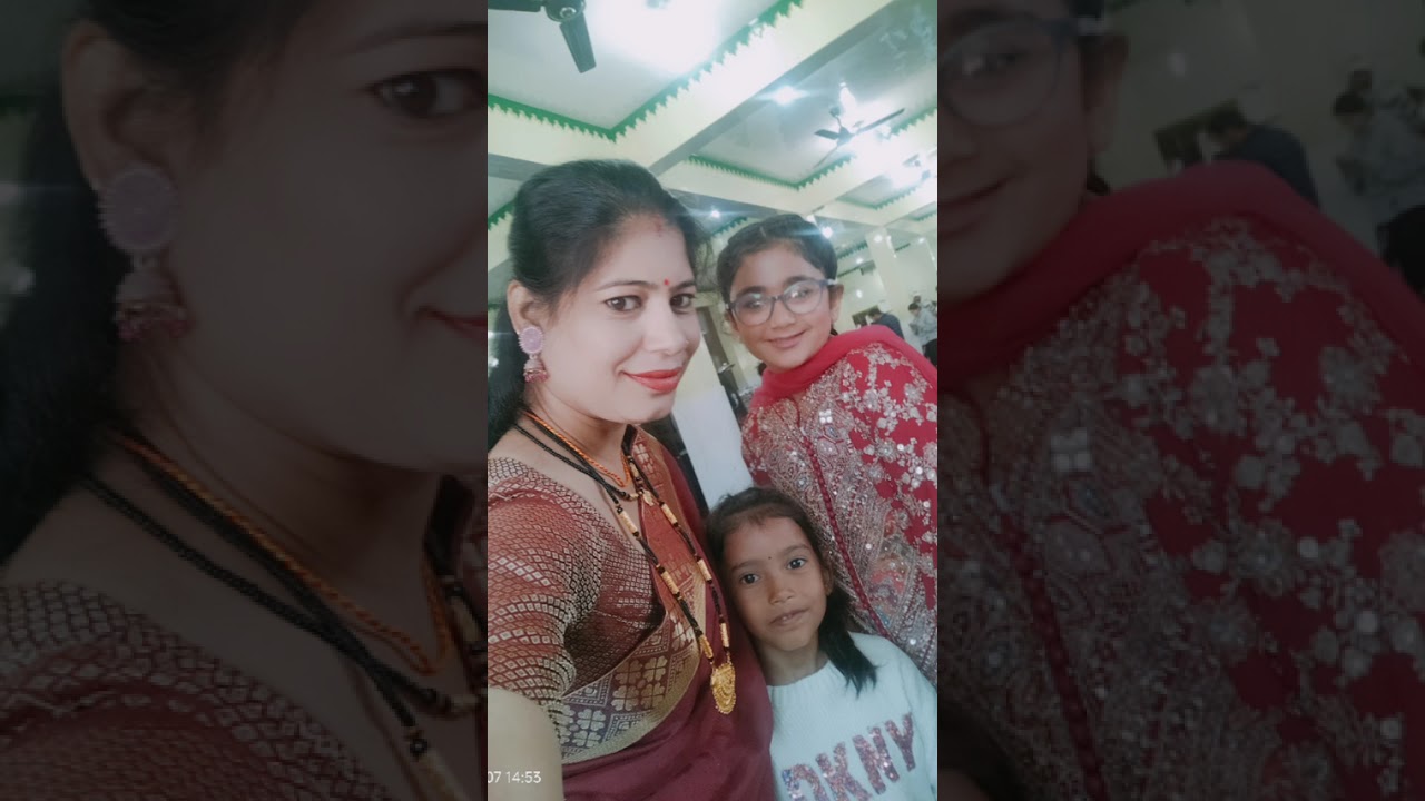 सजकर डोली आ रही है साथ अपने खुशियां ला रही है इस घर की रौनक बनाकर दुल्हन आ रही है 👌🙏👍👍💐🌹🌺👌👍👍