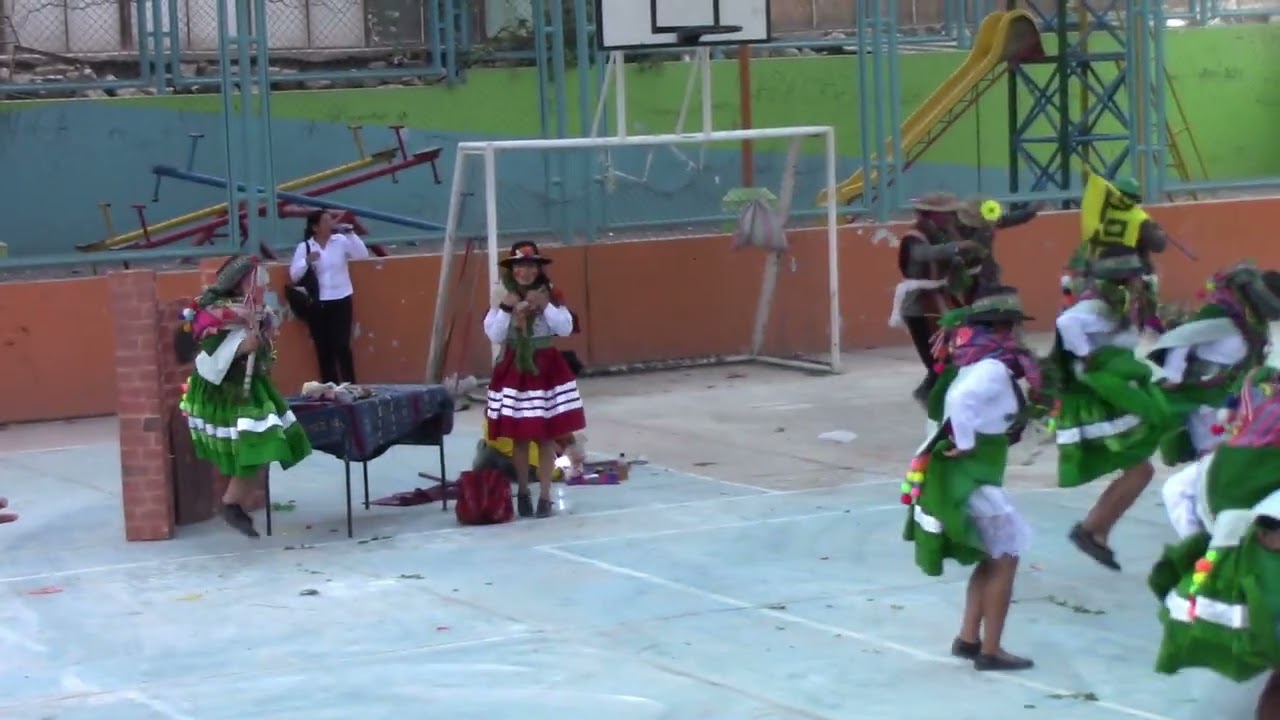 Centro Cultural Sayari Wayna - Carnaval de Huanupampa / Concurso de Danzas Berlín, Mariano Melgar