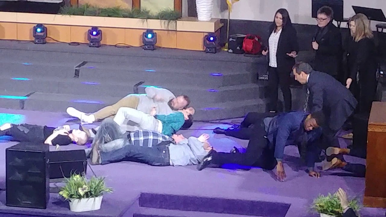 Benny Hinn. Mighty outpouring of the Holy Spirit in Portland, Oregon.
