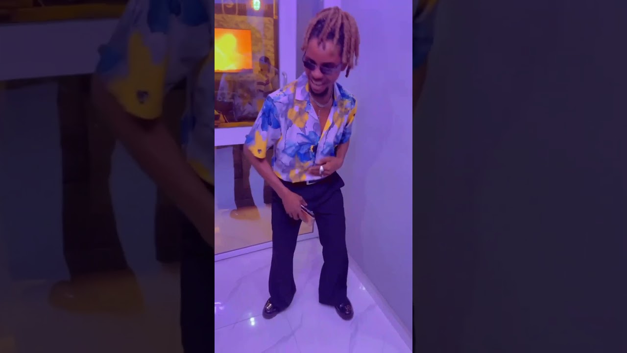 D.greatemmy vibing to flavour's song  😍 