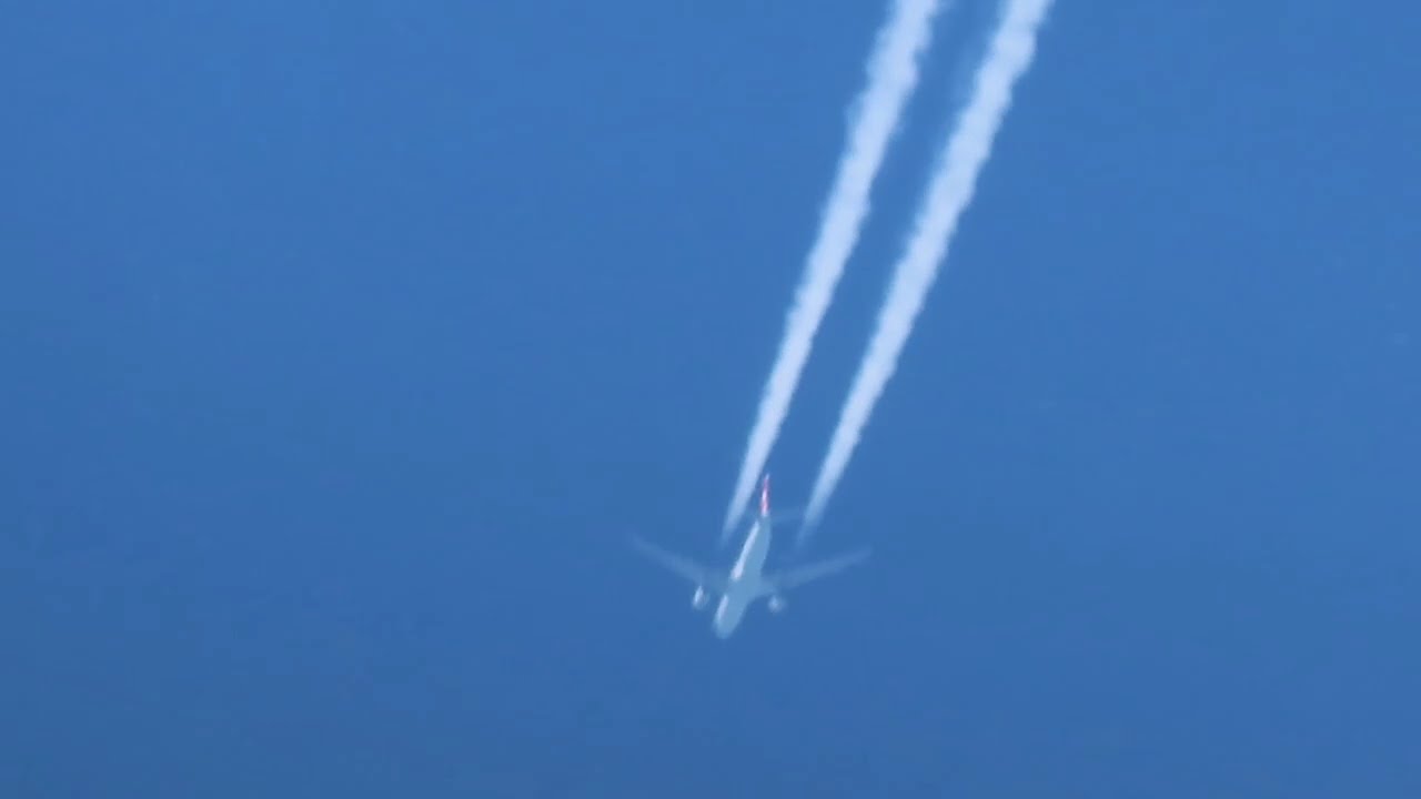 Swiss Air Airbus A.330-343  ZRH to YUL  HB-JHF