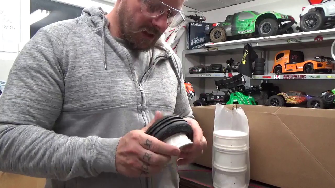 BAUEN WIR DOCH ZUSAMEN DEN KYOSHO  SCORPION XXL  TEIL 1