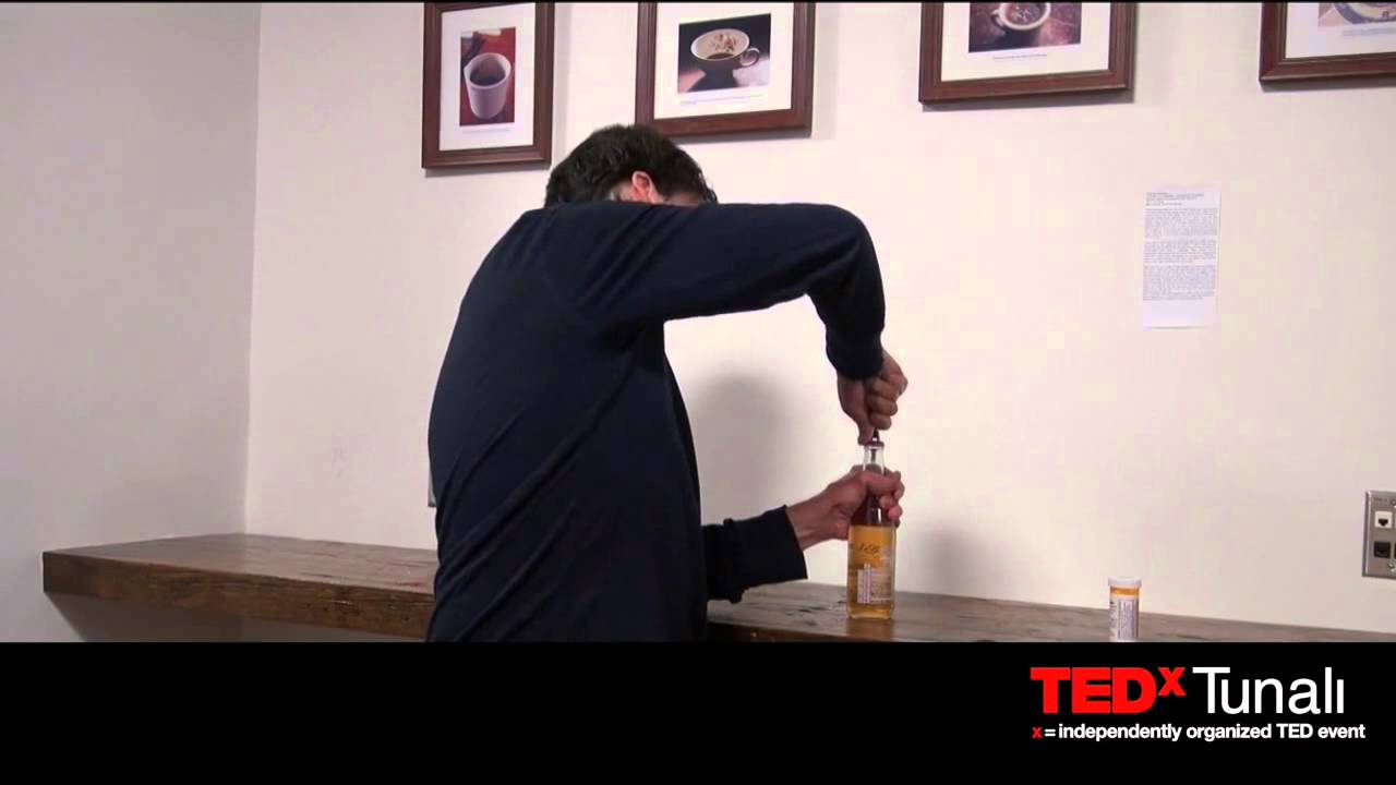 When Expectations Override our Senses: Dan Ariely at TEDxTunali