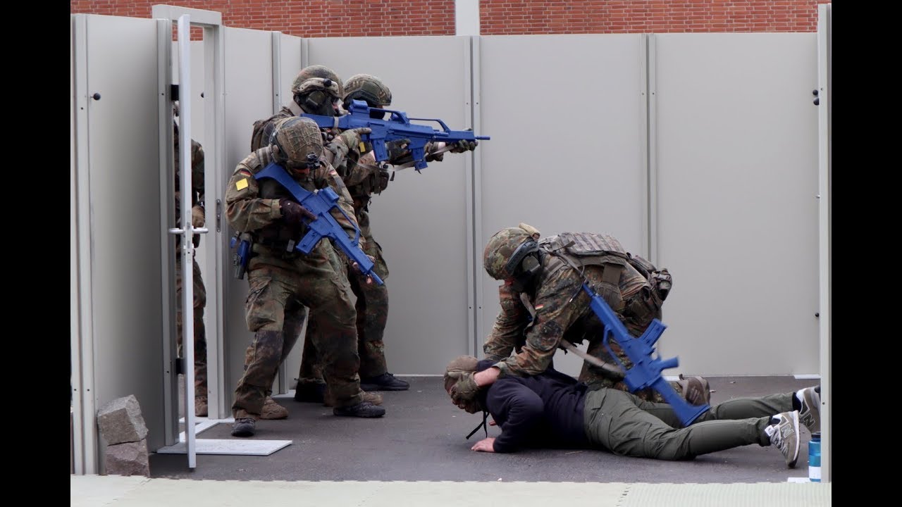 Nahkampf - Fallschirmjägerregiment 31