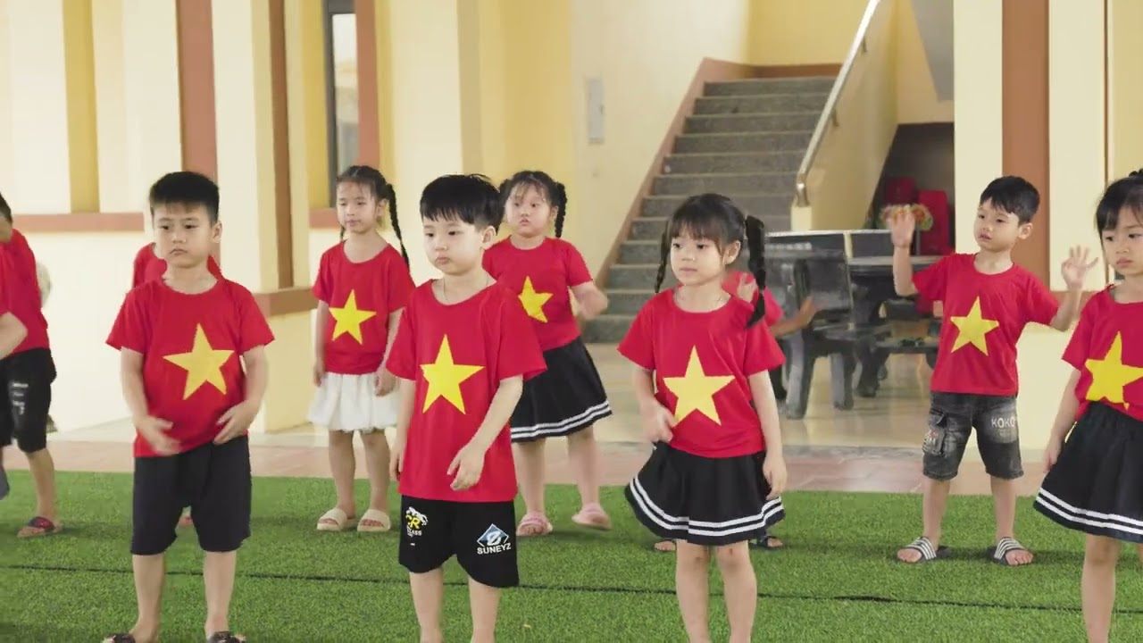 Múa Việt Nam ơi 2