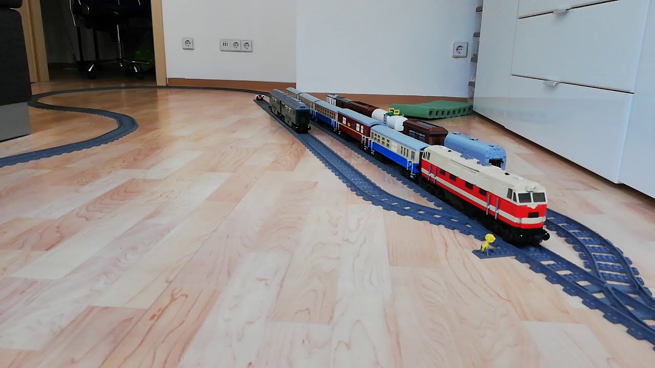 Wolle&acute;s alternative Noppensteinwelt HEUTE: Zugbetrieb mit der  BR 118 (V 180 DR)