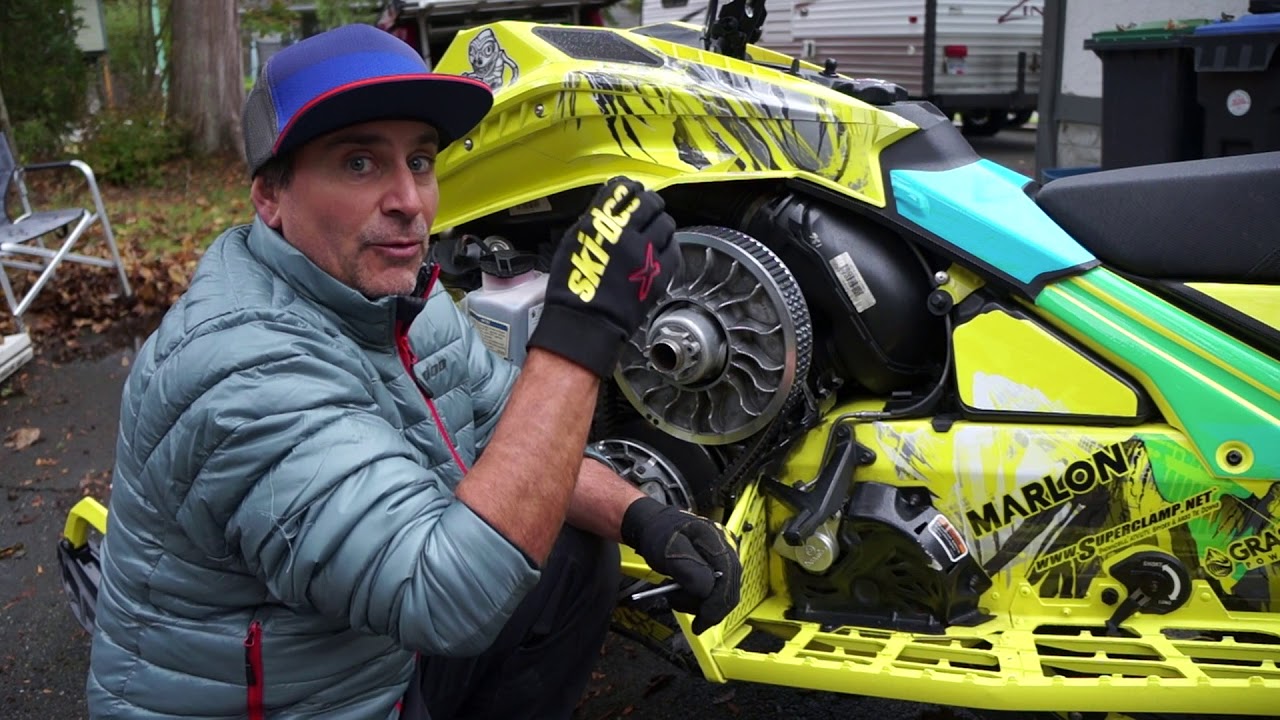 How to Adjust the Belt Tension on the Ski-Doo Summit G4 Snowmobile
