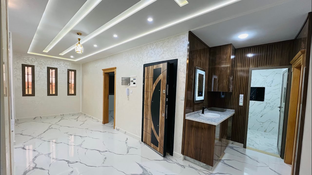 شقق روعة للبيع قرب المدينة 💕السفلية بالكراج والطابق الأول و الثاني والثمن مناسب 🤩0635141907✌️