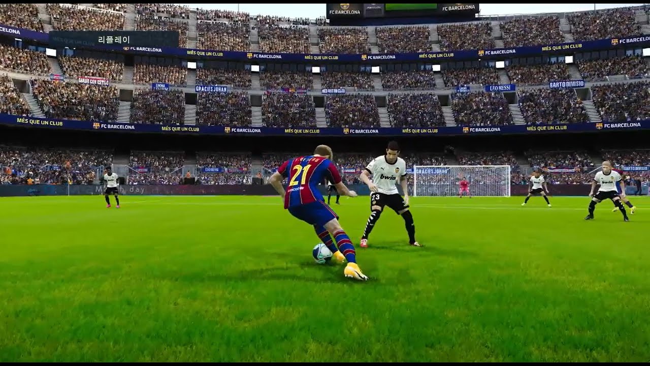 PES 2021 How and when to use the body feint