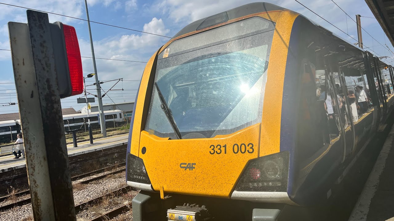 Northern Class 331 Full Journey Leeds to Doncaster