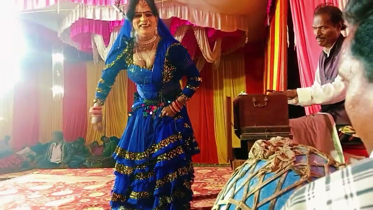 आदर्श संगीत पार्टी मास्टर सुरेश कुमार उर्फ गुंडा नौटंकी इदरीश डांसर लाइक कमेंट सब्सक्राइबकरें