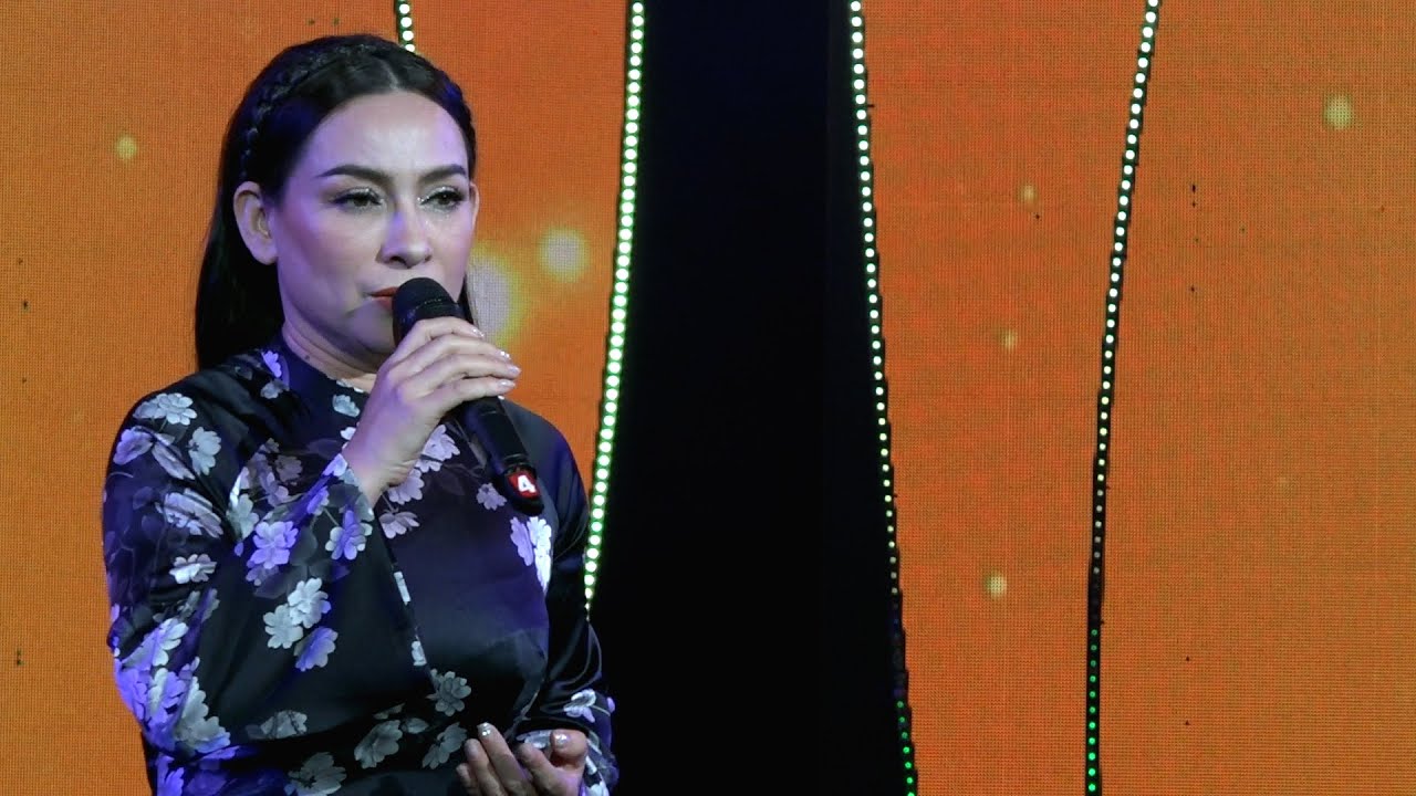 HOÀNG HÔN MÀU TÍM - ca sĩ Phi Nhung biểu diễn tại nhà hát Lớn Hà Nội