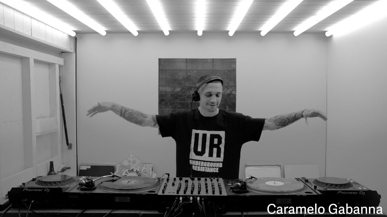 Lessing13@Container - Caramelo Gabanna - 017
