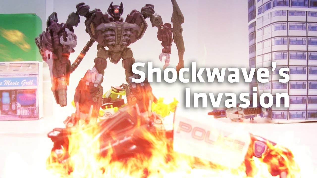 Transformers Stop Motion - Shockwave's Invasion