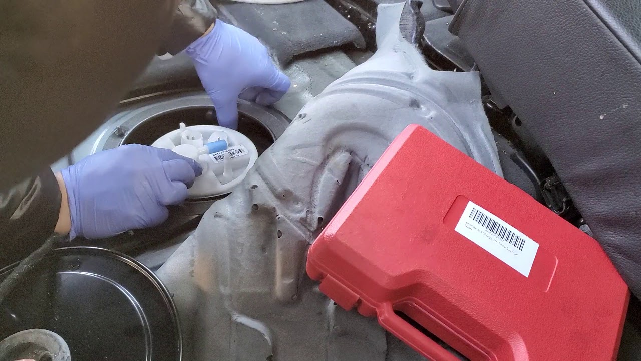 Bmw X5 E70 Replace fuel pump Part 2 #bmw #diy #fixed #mechanic #repair