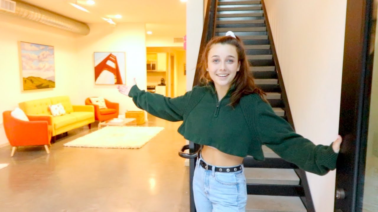 APARTMENT TOUR + VERY EXCITING ANNOUNCEMENT