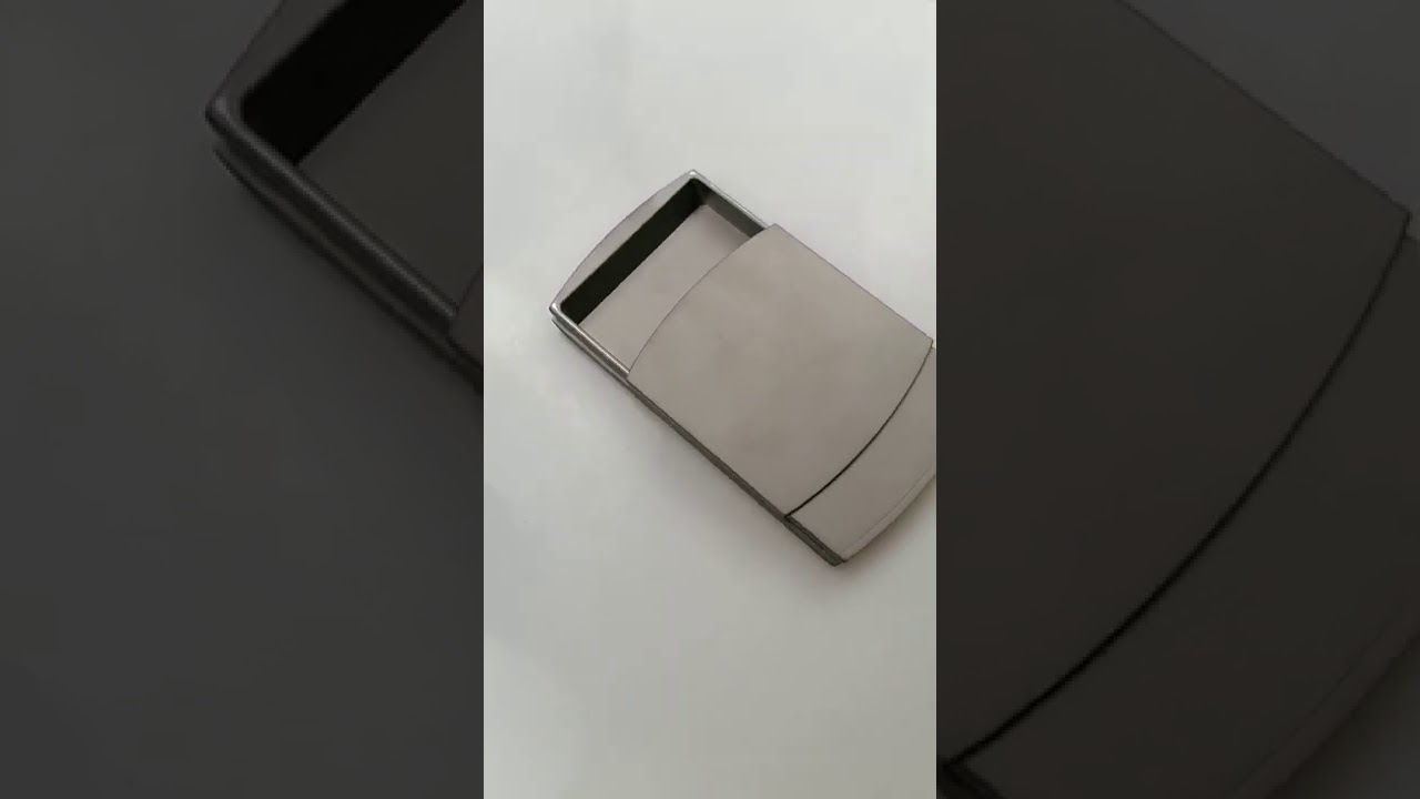Titanium wallet-1