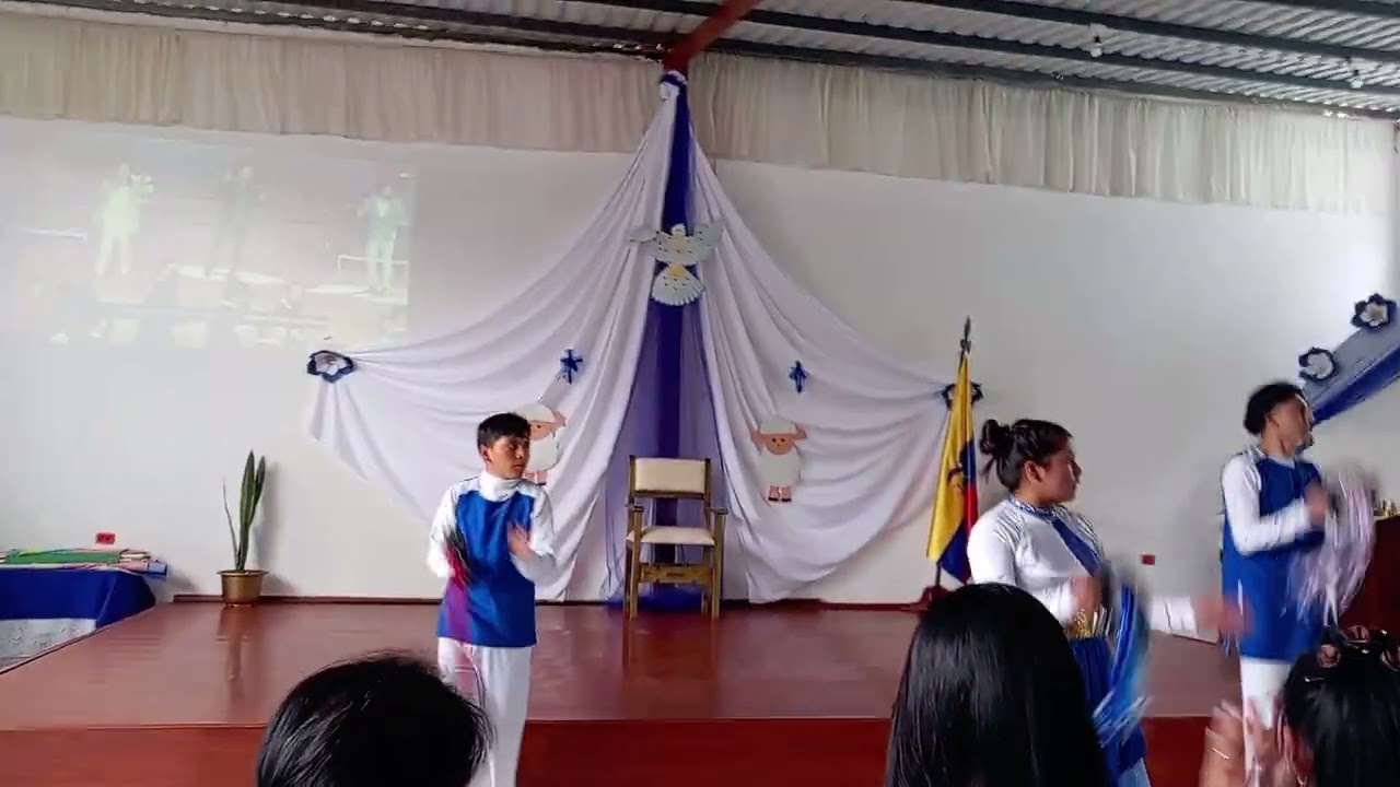 BUENO ES DIOS(ADN DANZA) 