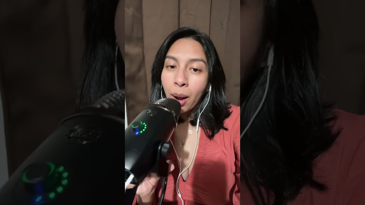 #asmrmouthsounds #wetmouthsounds #fastasmr #asmrlatina #latinas #asmr #asmrcommunity #asmrvideo