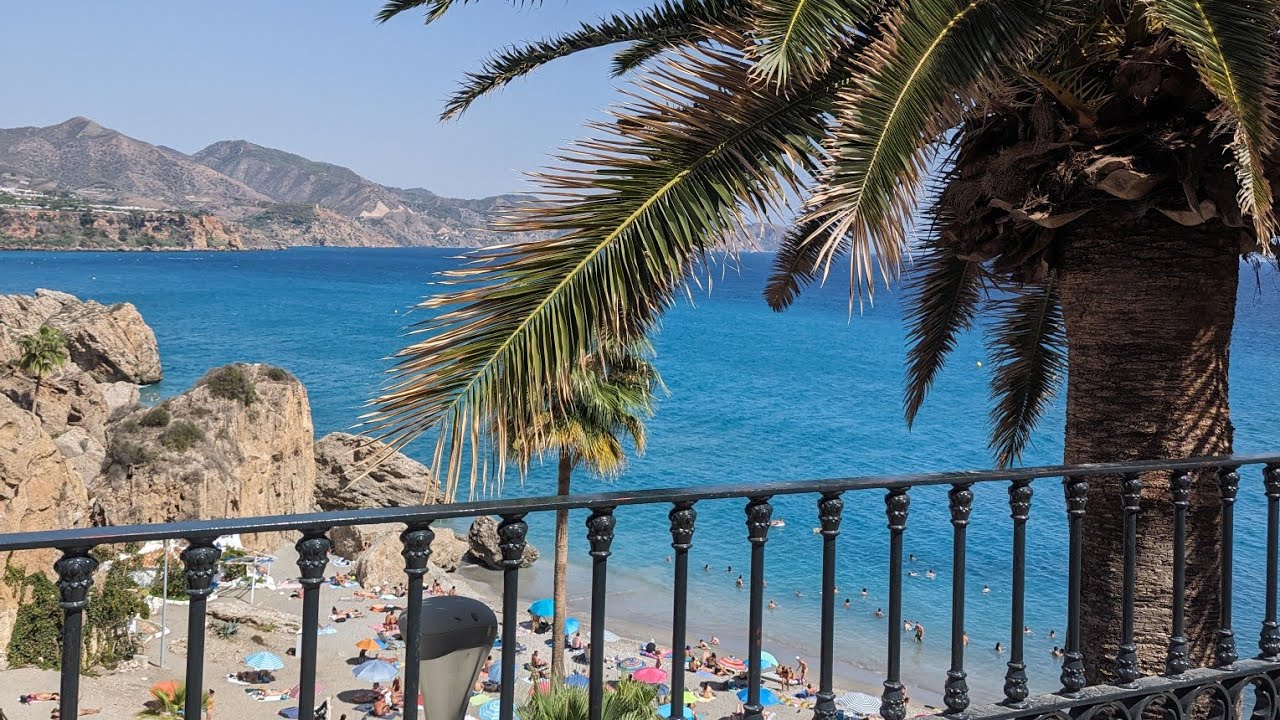 Here we Nerja again!!