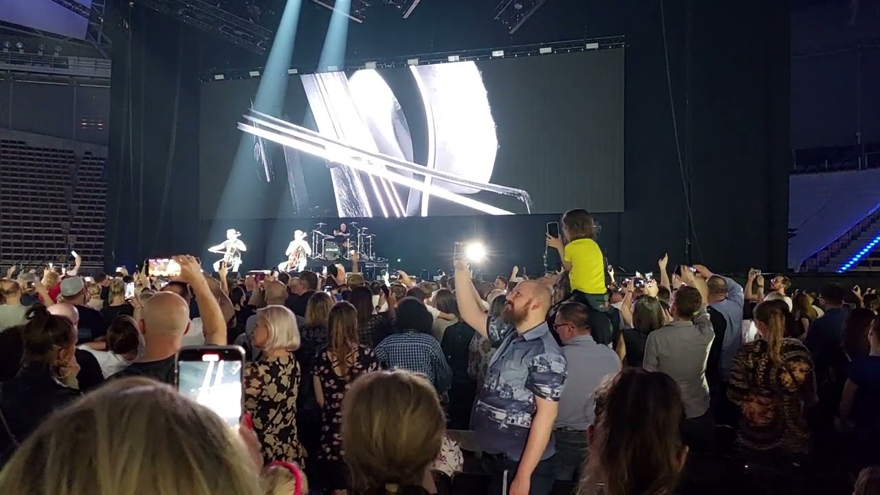 2CELLOS - Hallelujah [Live at Atlas Arena Łódź Poland 13.05.2022]