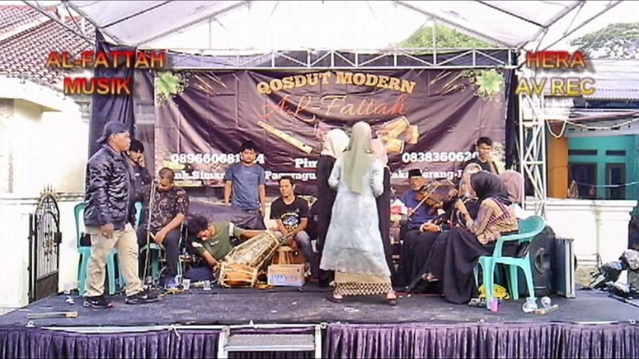 Sajadah merah||cover Shohib hajat/ Al - Fattah musik #@heraavrecord 