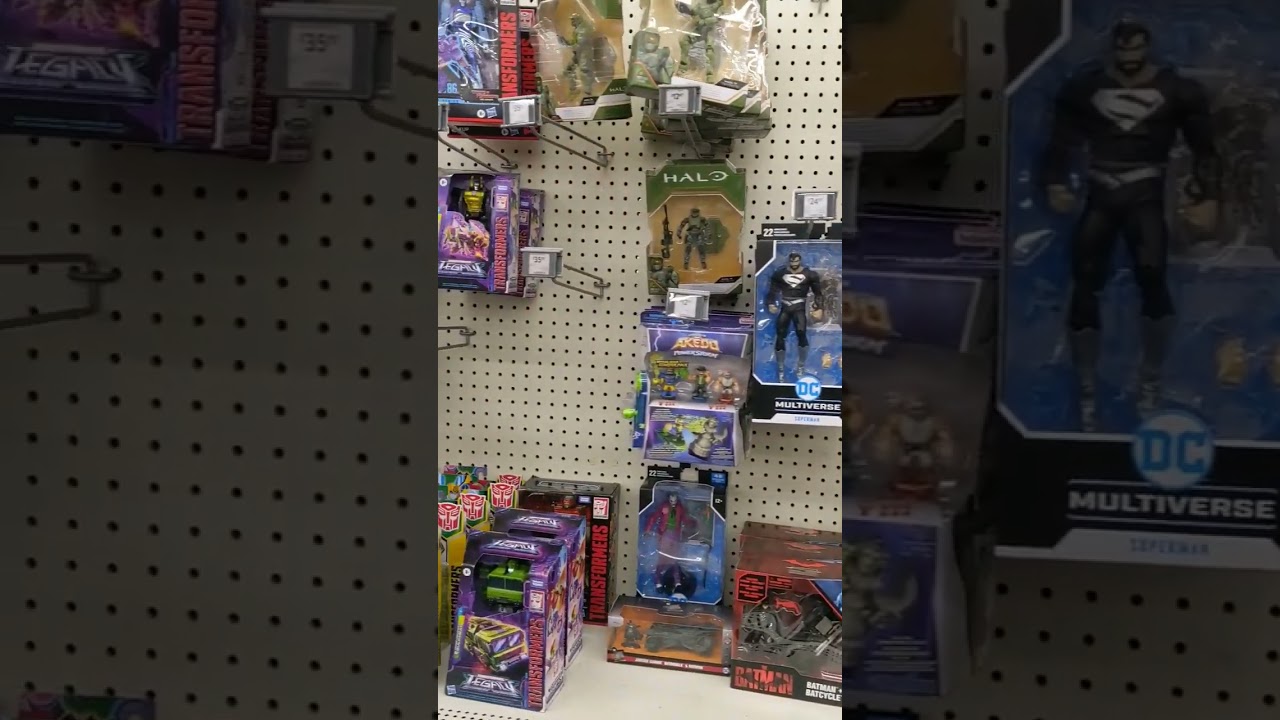 Typical Walmart Canada Toy Aisle. Where is #GIJoe?