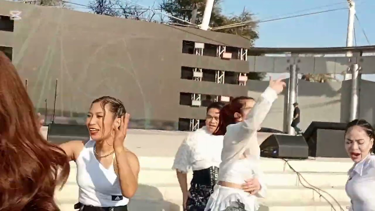 Angela Muji and kai Montenola  Nagperform Sa Stage, Barrio Fiesta Dubai 2026