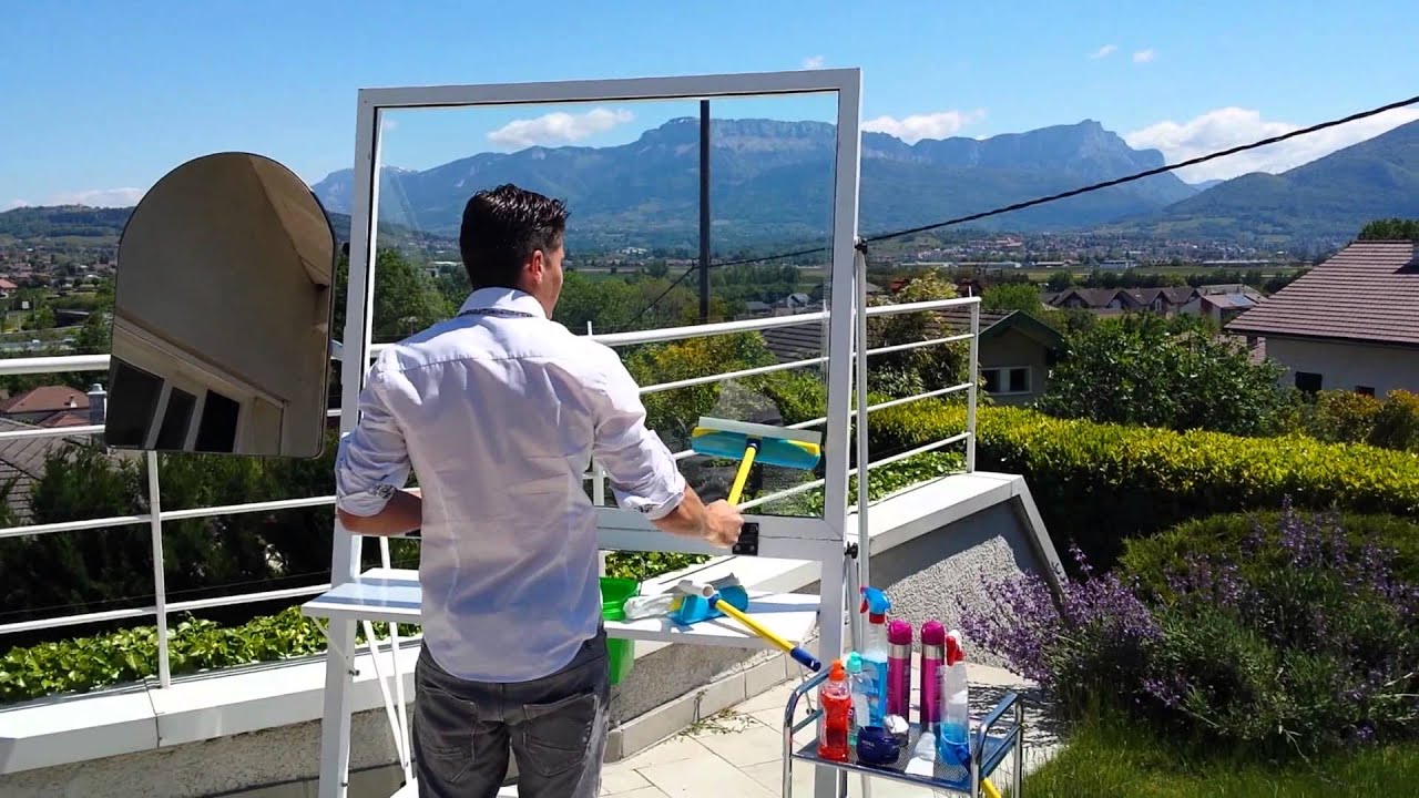 Comment bien nettoyer ces vitres avec aquablade