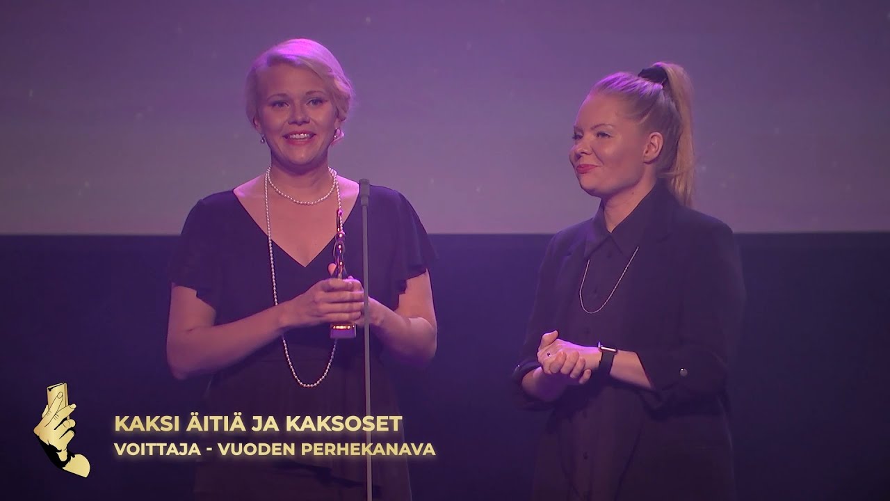KAKSI ÄITIÄ & KAKSOSET voittaa VUODEN PERHEKANAVA -palkinnon | Creator Awards Finland 2020