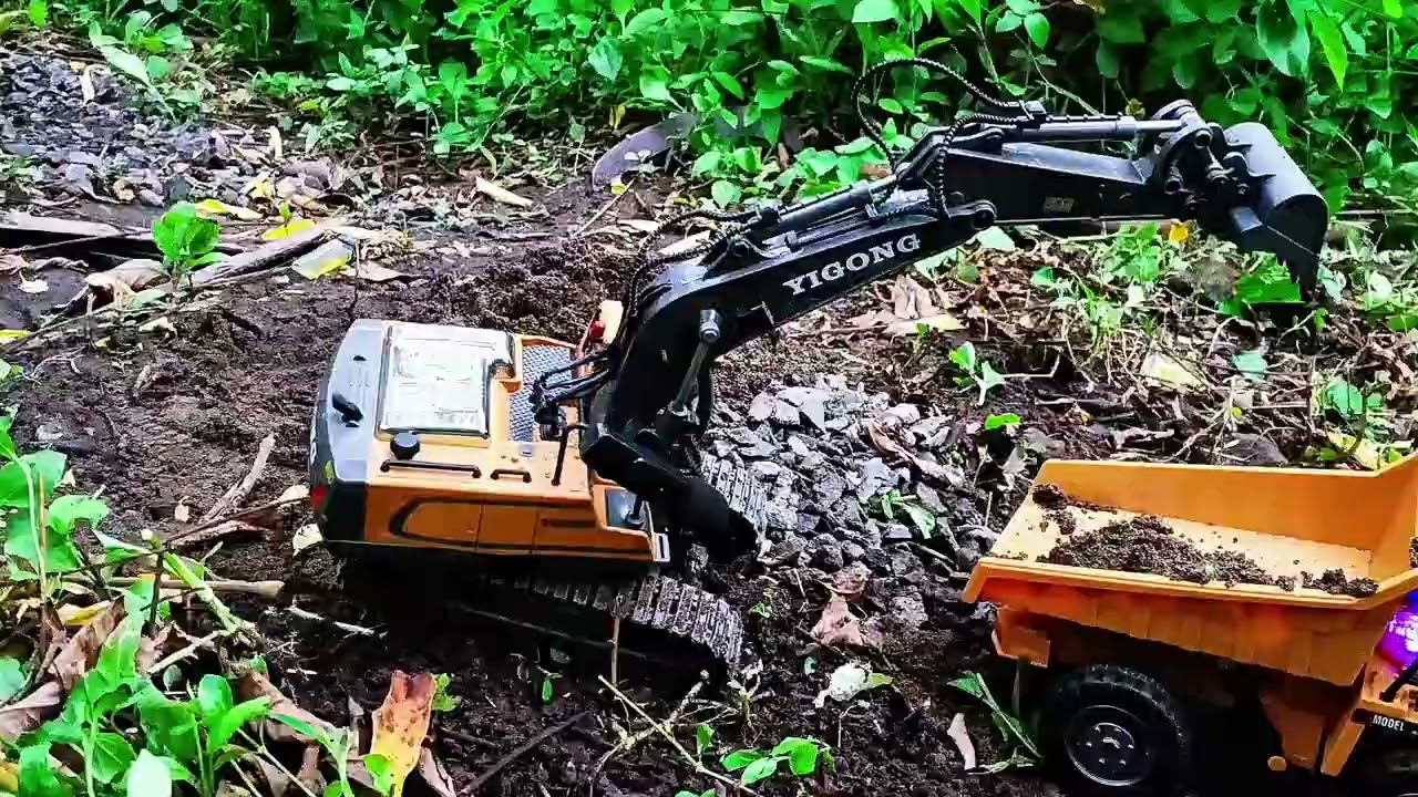 RC Excavator & Dump Truck Angkut Pasir! Proses Realistis Bikin Puas