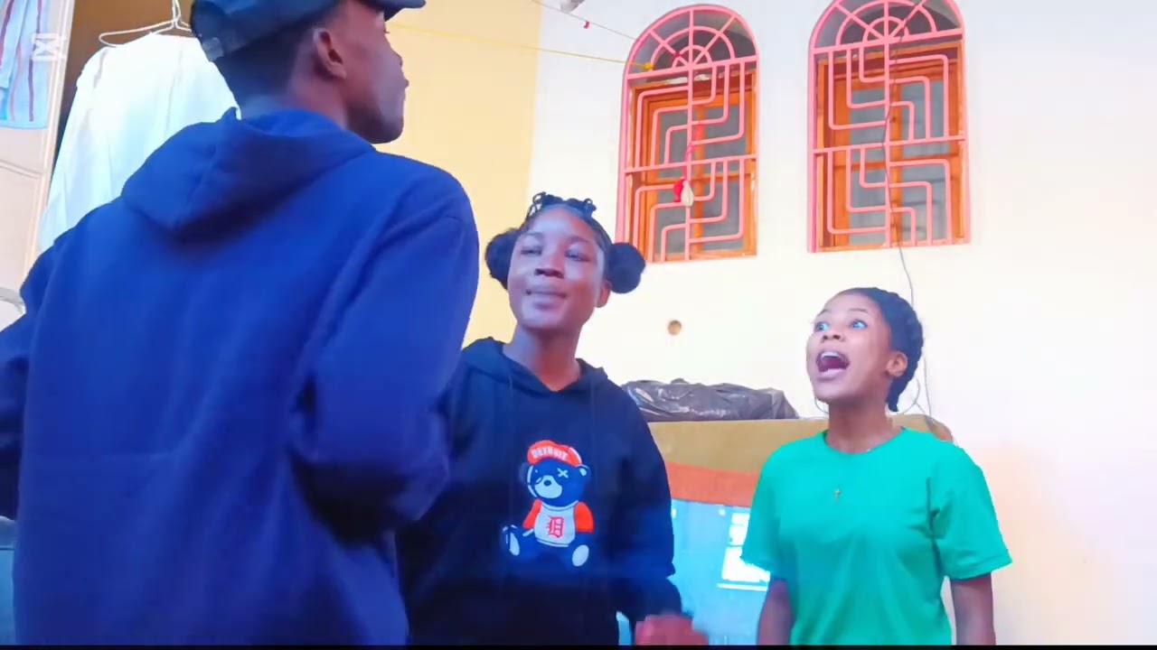 (Prank)😂😂Mwen men'm AK mennaj acteur Rolph la prank lii Rolph fâché 😂😂vin gade guys