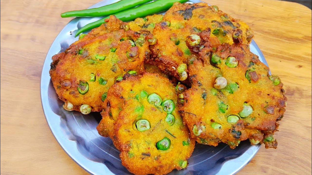 कच्चे हरे मटर से बनाएं ऐसा नया नाश्ता समोसा कचौड़ी खाना भूल जाएं || Esey breakfast || nastha 