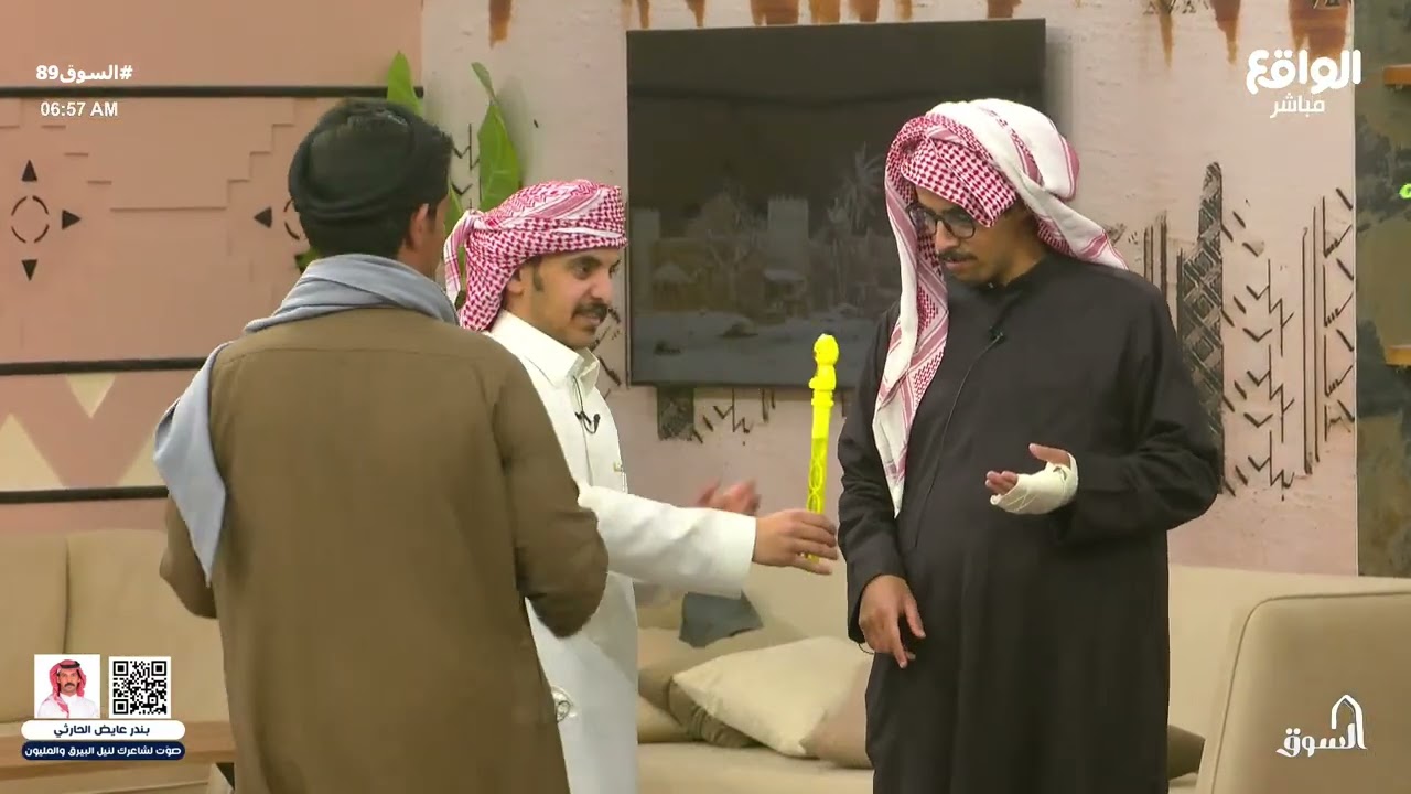 محمد الرجباني حسسني اني طفل لما وداني محل الالعاب ! | مهارات مبارك بالغناء #السوق89