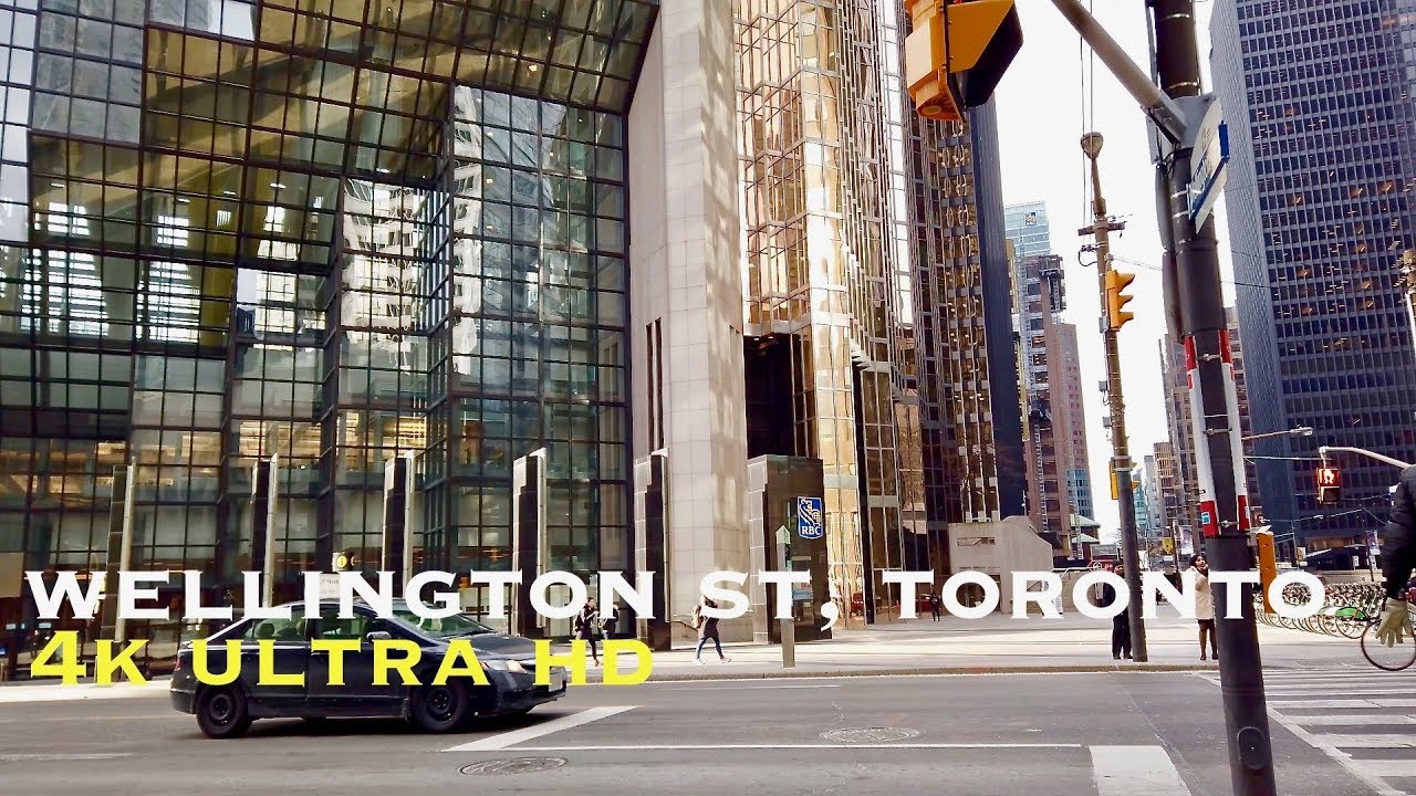 Wellington St downtown Toronto (walking tour 4K)
