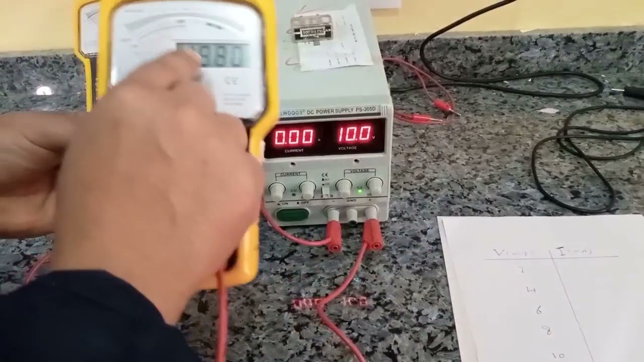 مختبر الفيزياء العامة  كلية العلوم - جامعة واسط - قسم الفيزياء /التجربة الاولى ( تطبيق قانون اوم)