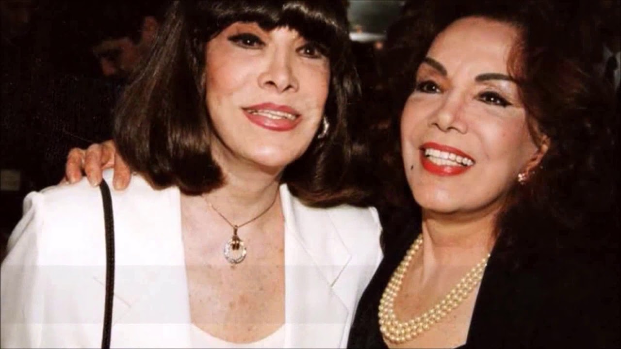 Emilinha & Marlene - Entre Tapas e Beijos (N. Lamas - A. Bueno) 2003 - Timbre