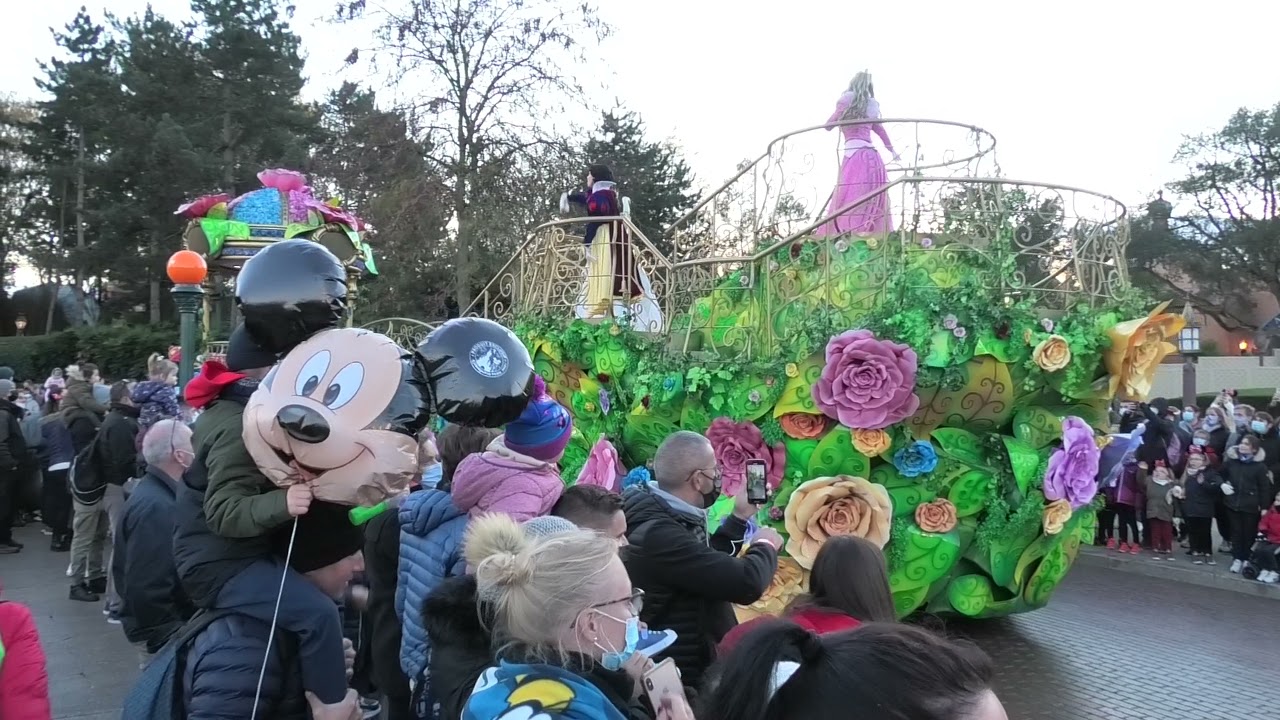 Disneyland Park Princess Cavalcade Parade Disneyland Paris
