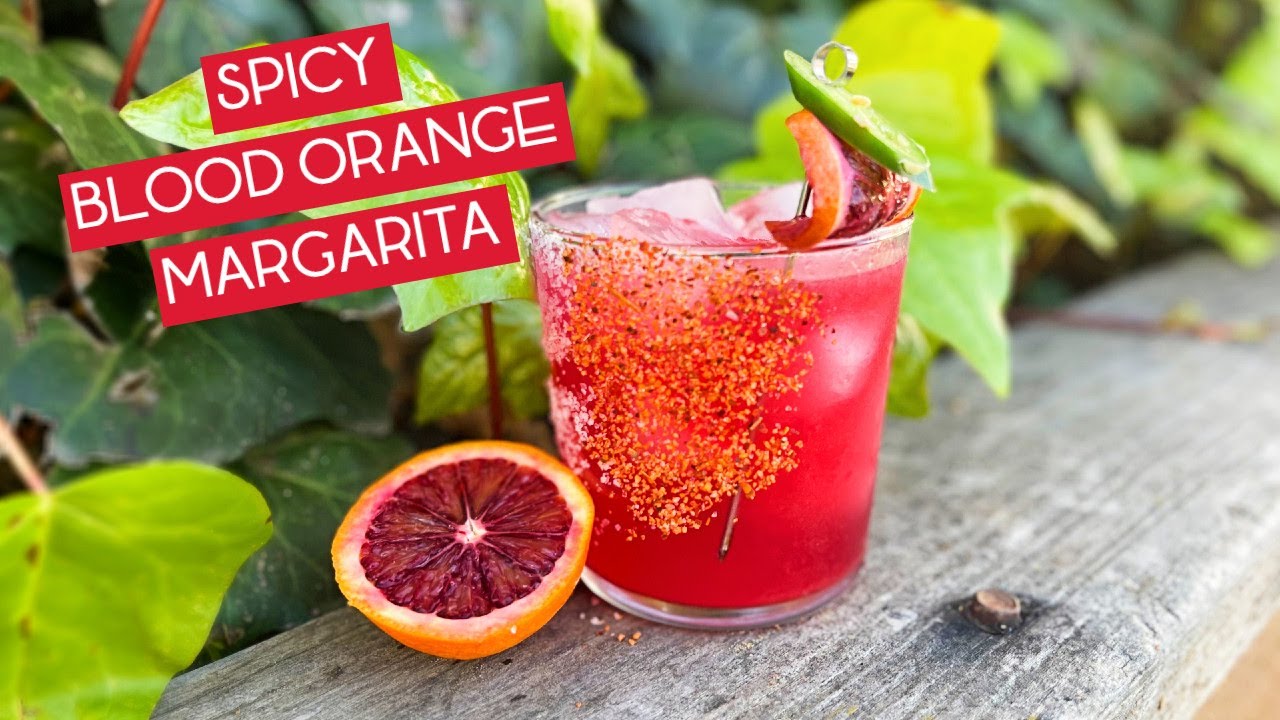 BLOOD ORANGE MARGARITA || A Spicy Margarita for National Margarita Day!