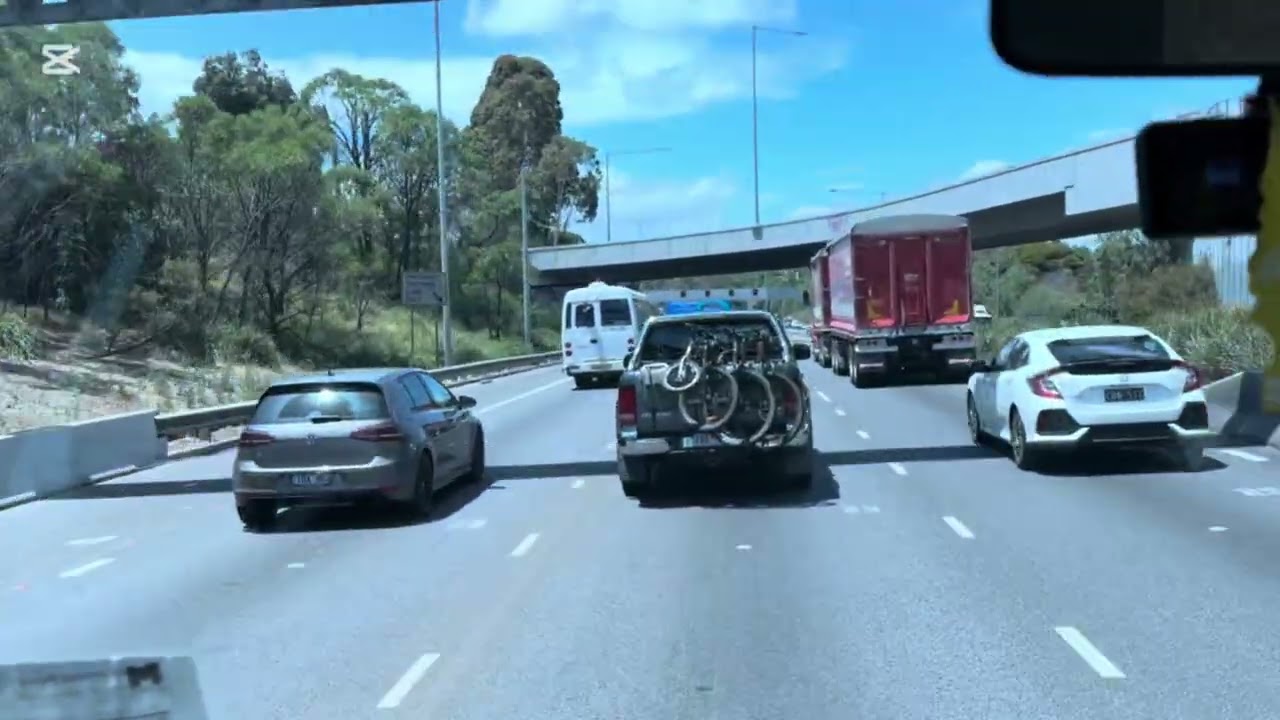 Melbourne #travel smooth road ##tunnel 