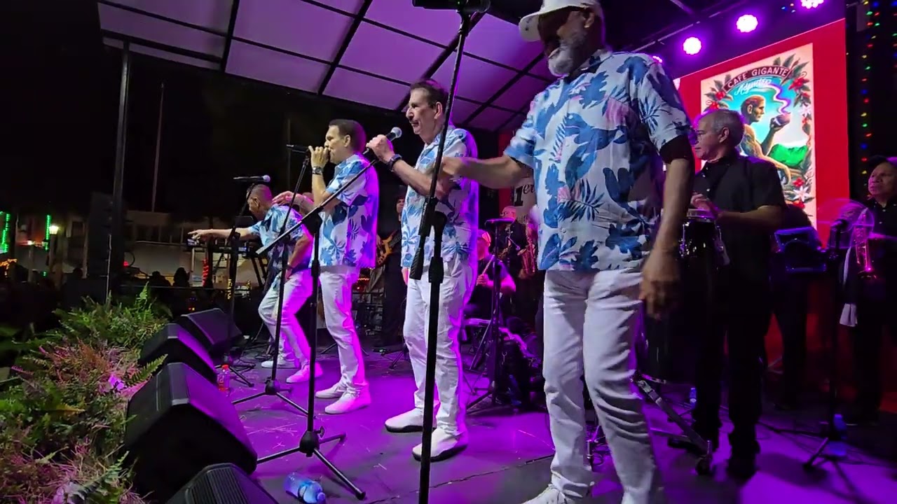 CONJUNTO QUISQUEYA EN ADJUNTAS... 1ER FESTIVAL DEL CAFÉ GIGANTE,  17/ENERO2025