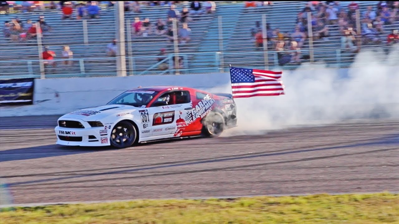 Mustang Week 2018 Burnout Contest!