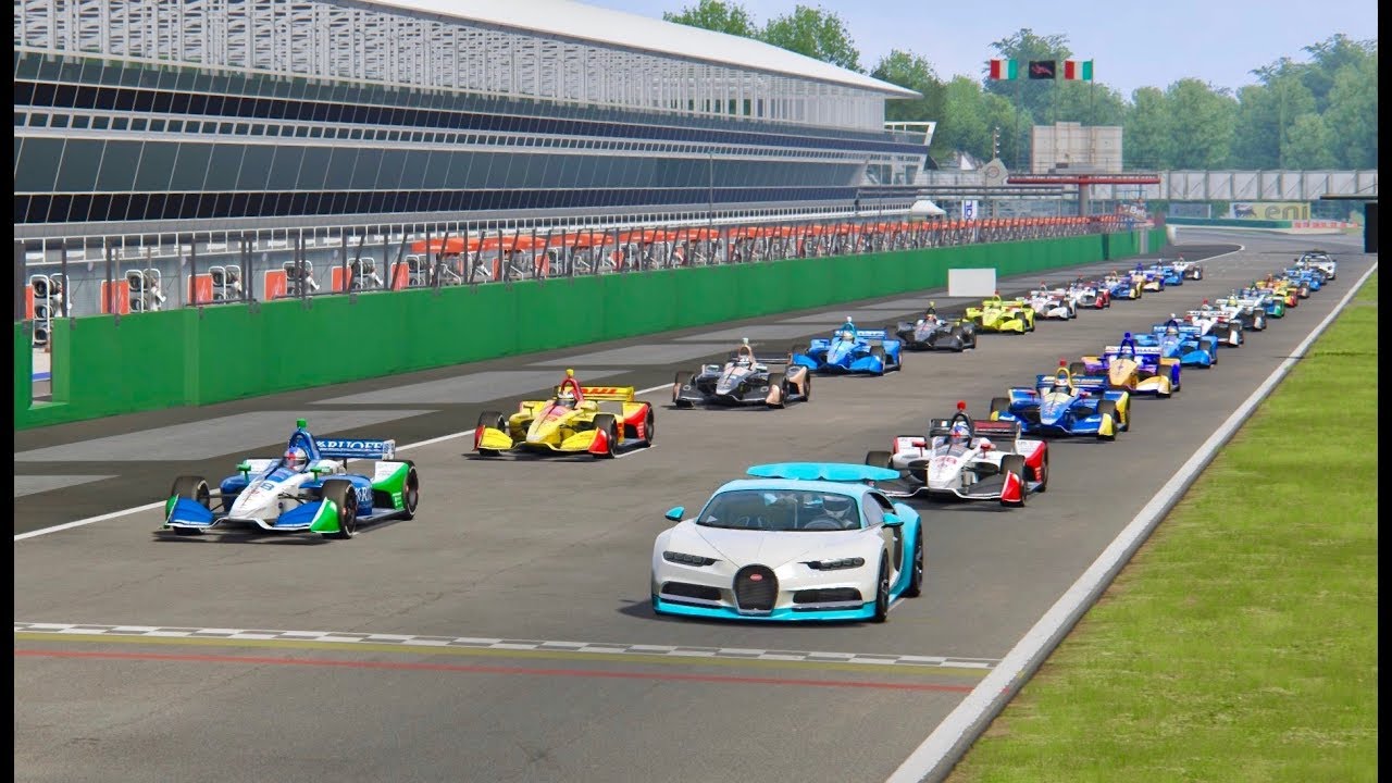 Bugatti Chiron vs All IndyCar 2018 - Monza