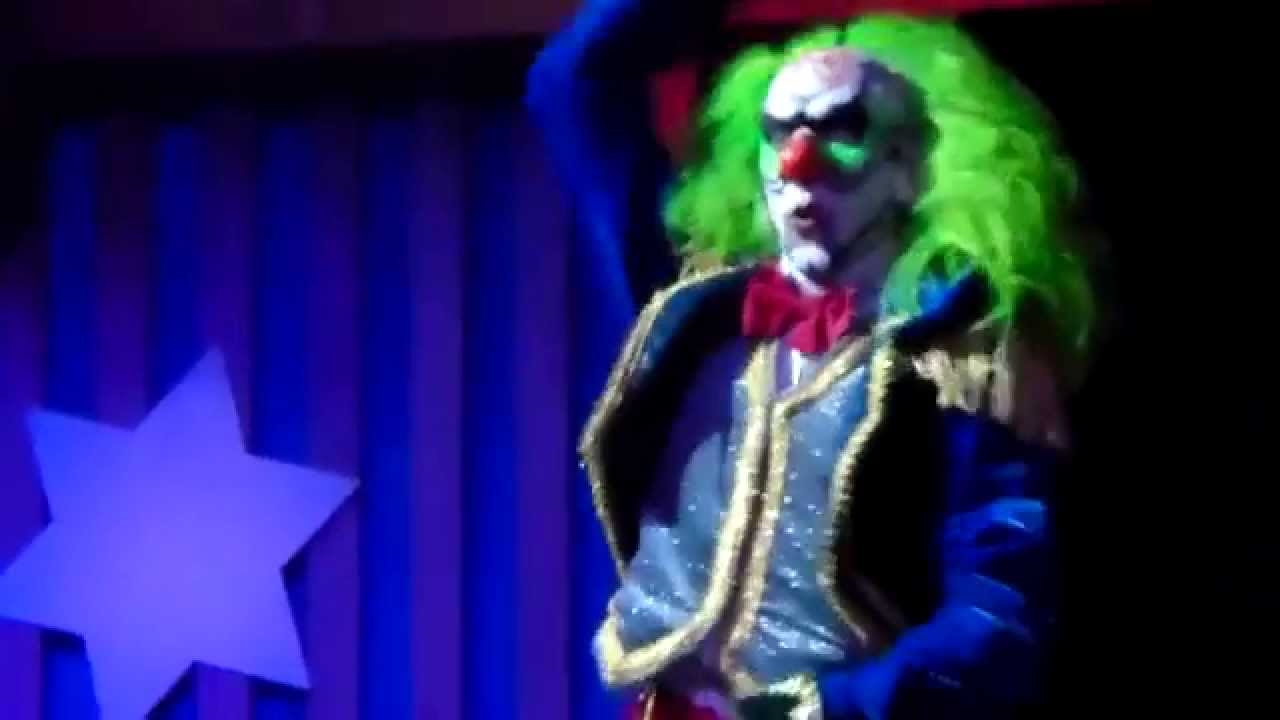 Abertura da 13ª Hora do Horror - Hopi Hari - A Loja de Brinquedos