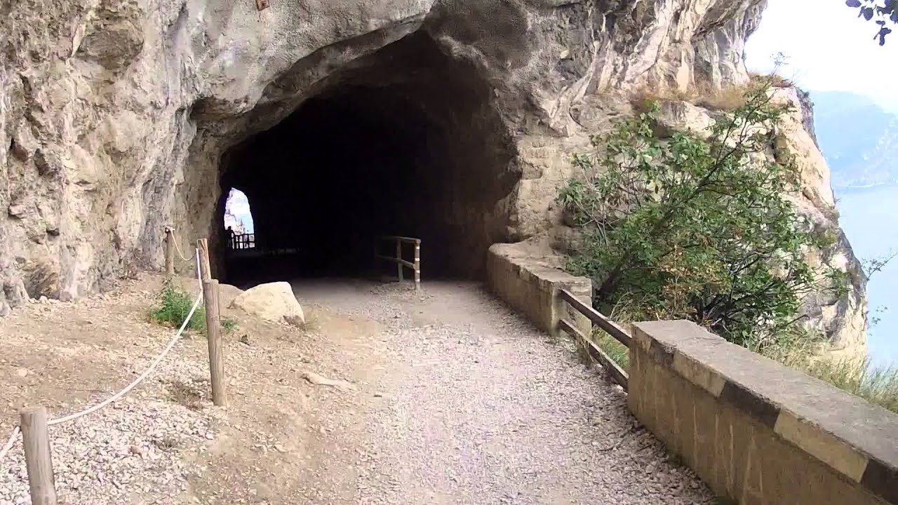 06.10.2012 - Von Pregasina via Ponale nach Riva del Garda | Gardasee Fels Weg MTB GoPro www.eAlex.me