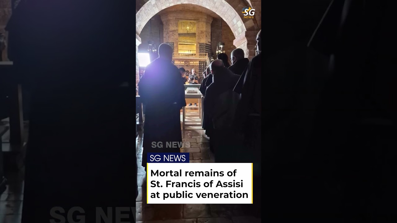 Mortal remains of St. Francis of Assisi at public veneration | SG News