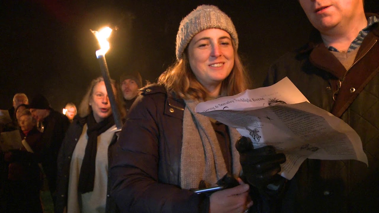 Goring & Streatley's Spectacular Torchlight Procession, Carol Singing & Bonfire - 2018