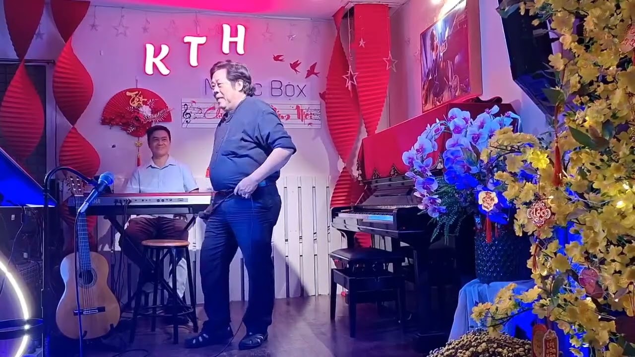 TÂM SỰ NGÀY XUÂN// Sáng tác Hoài An// Trình bày: Elvis Hòa [ Hát live tại KtH. Music Box]