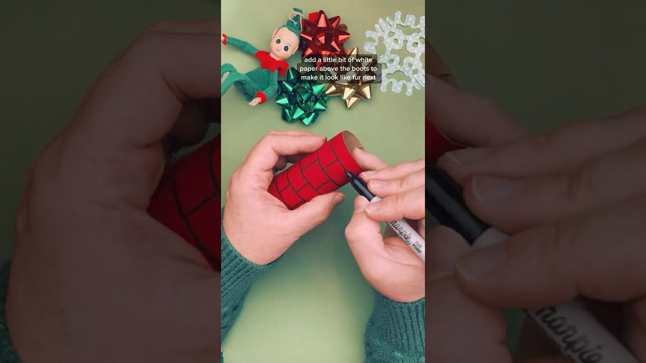 Easy Cristmas Toilet Roll Craft For Kids | Santa In Chimney Art Activity 🎅🏻 